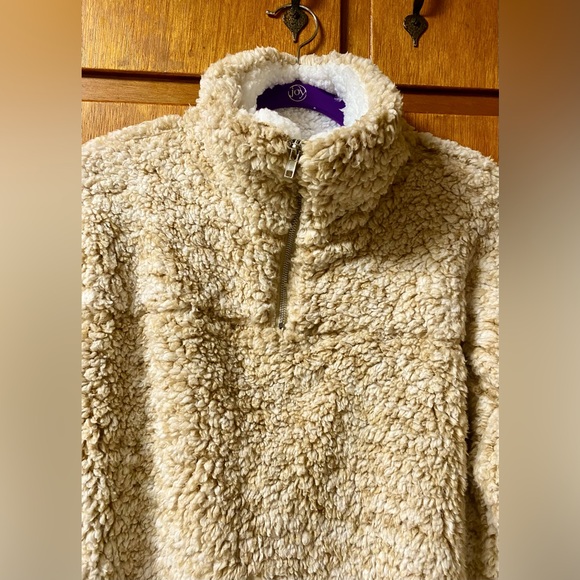 Fantastic Fawn 1/4” Zip Sherpa Pullover - Picture 8 of 15